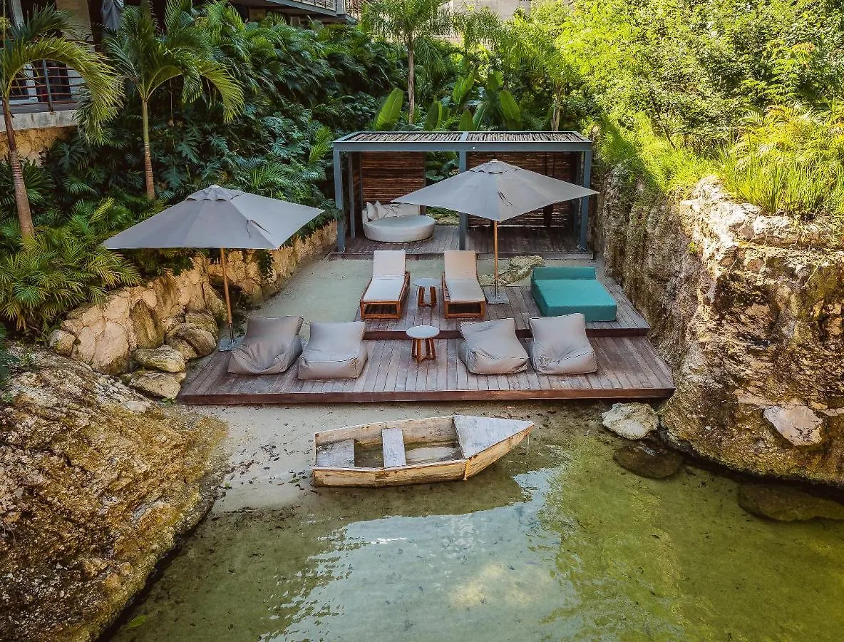 Incredible 1Br Swim Up With Private Cenote And Big Gym Apartment Tulum Mexico
